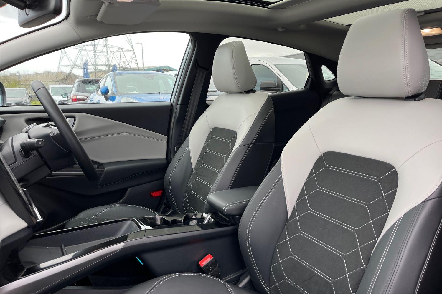 Ford Puma Gen-E Photo 18