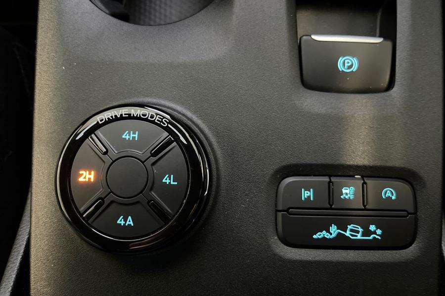 Ford RANGER Photo autoimg-a743a1688680ab654b49107cf713aa95b0897c8f.jpg
