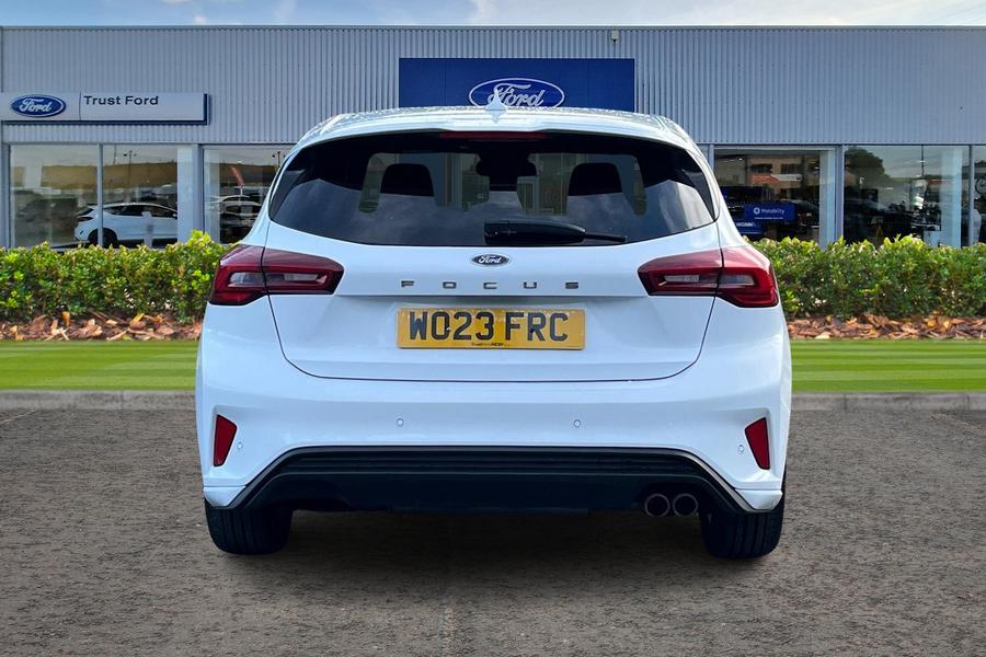 Ford FOCUS Photo autoimg-a745f9bdea41bb948fe3e586b3f9951a71505dce.jpg