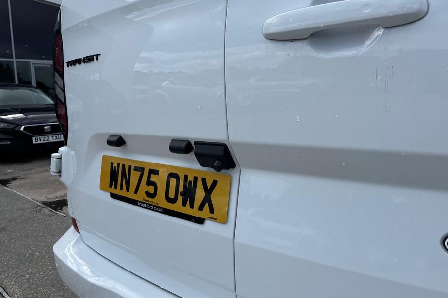 Used Ford TRANSIT CUSTOM WN75OWX 40