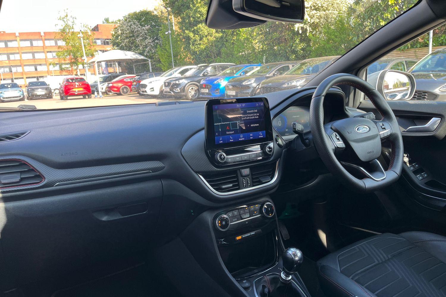 Ford PUMA Photo 17