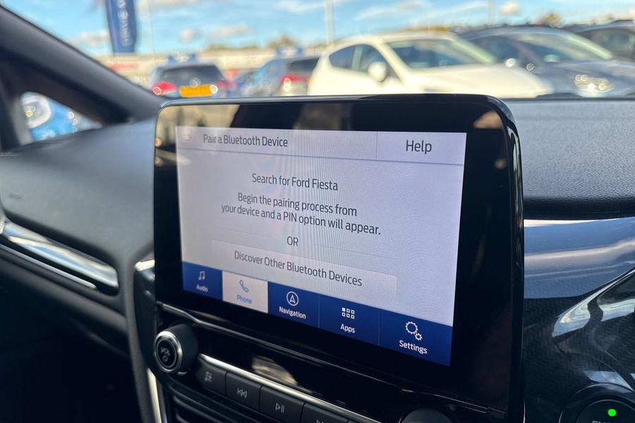 Ford FIESTA Photo autoimg-a750d8dc419eee69fe8de58577df0e866a4a27bf.jpg