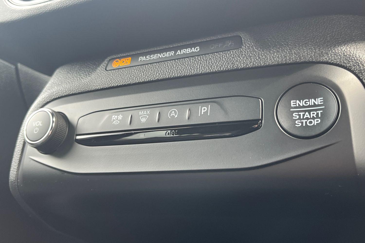Ford FOCUS Photo 21