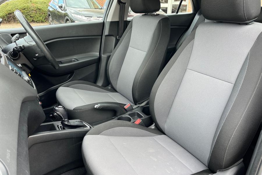 Hyundai i20 Photo autoimg-a75a2c50be07ce3b2fed1e3686bc67350daa67ad.jpg