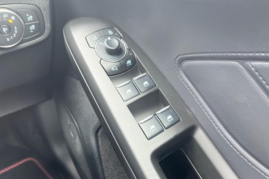 Ford Focus Photo autoimg-a7615867348ff3b720e52368943c6d6fc0932a53.jpg