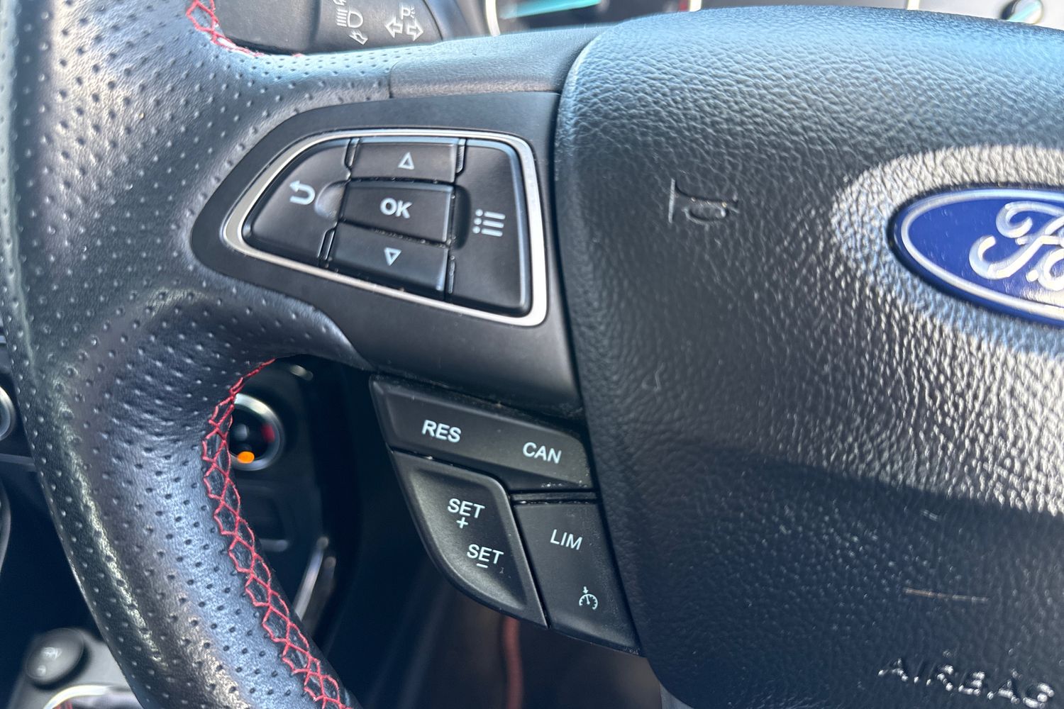 Ford EcoSport Photo 27