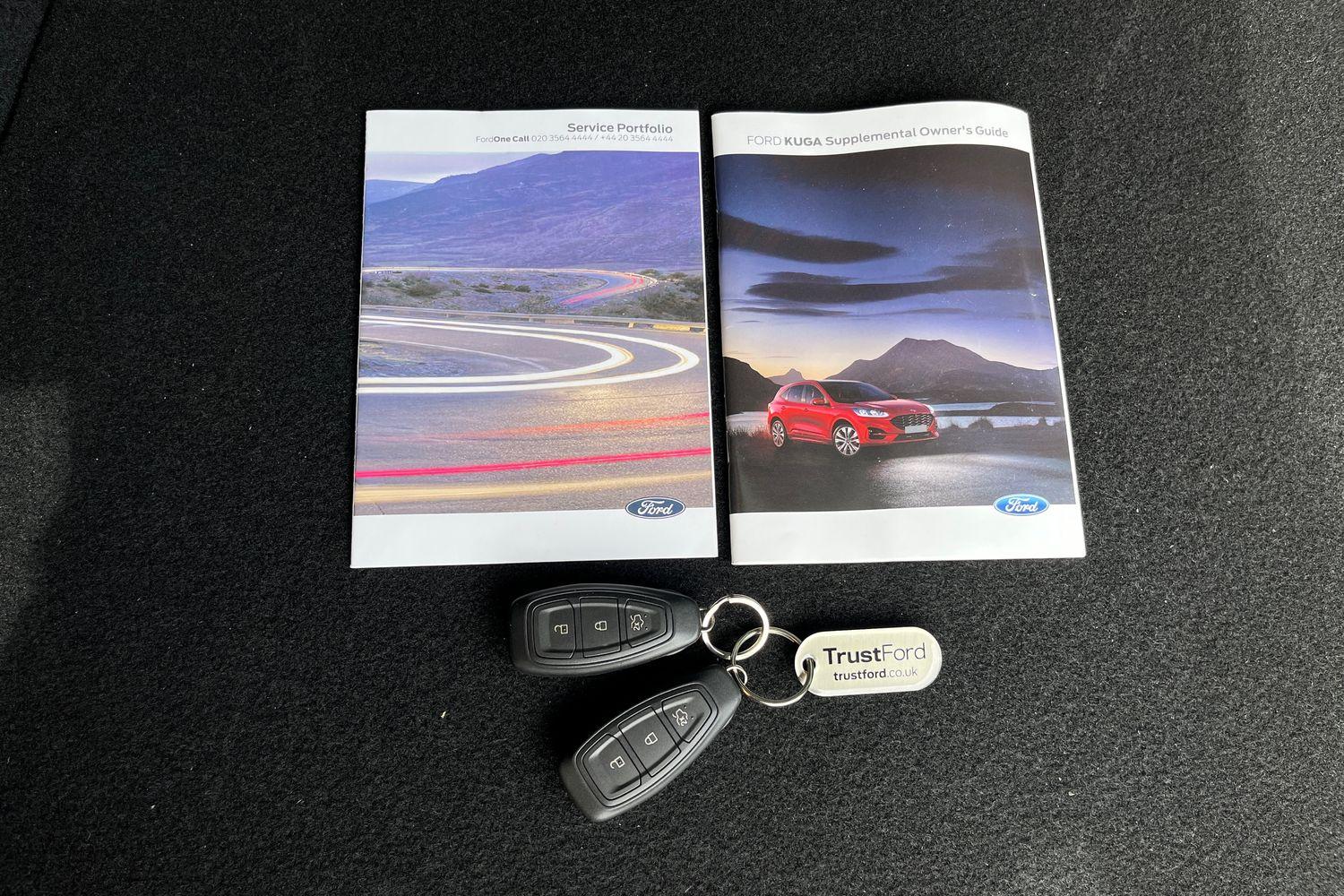 Ford KUGA Photo 21