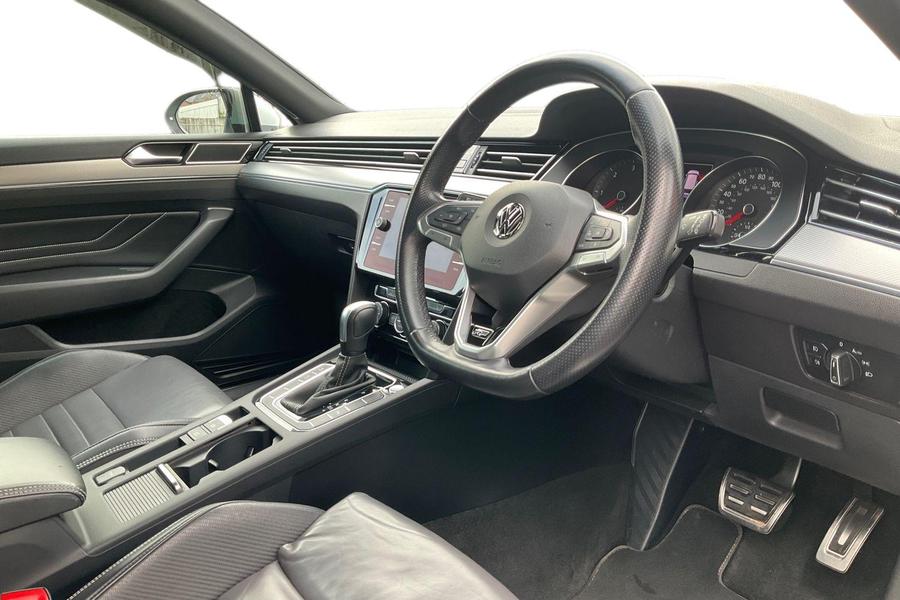 Volkswagen PASSAT Photo autoimg-a76ad402dc71500cb8f284d6215d9941c94ca2bf.jpg