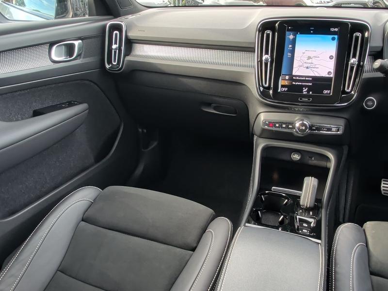Used Volvo XC40 KN22BFE 40