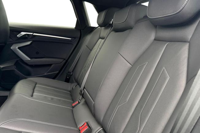 Audi A3 Photo 9