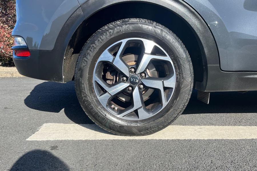 Kia SPORTAGE Photo autoimg-a7785c47f49129a5a8e3f3488d41218fac4a3f41.jpg