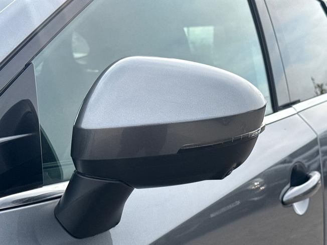 NISSAN Qashqai Photo 20
