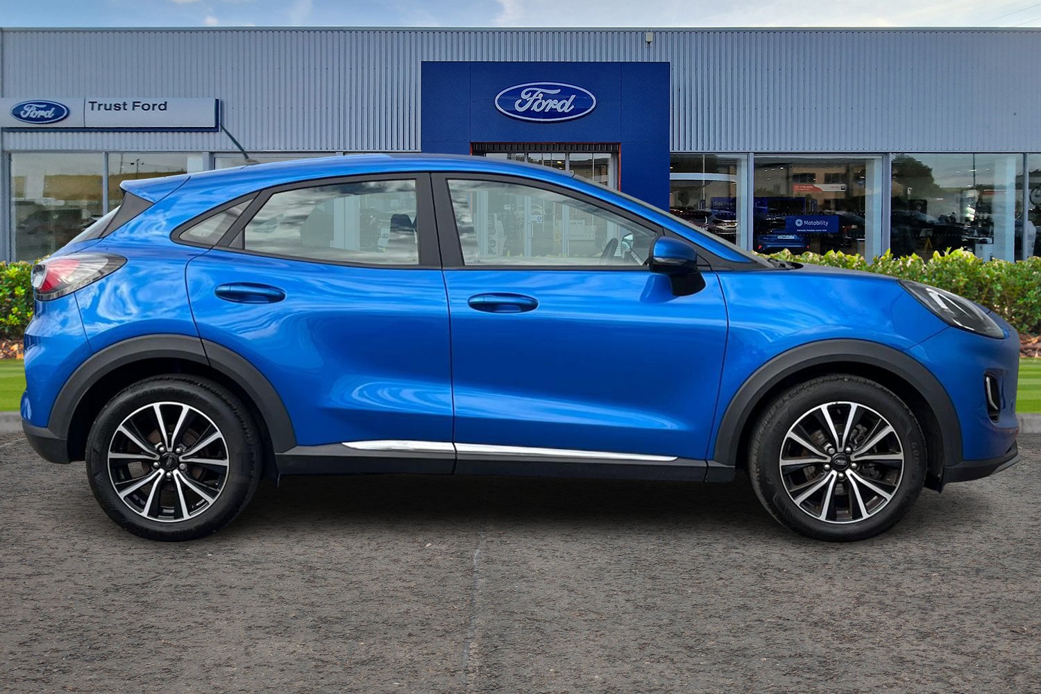 Ford PUMA Photo 2