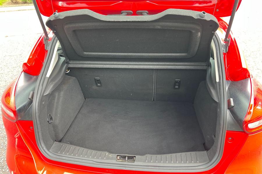 Ford FOCUS Photo autoimg-a77ca597ef9614885a8c60032c7b8b319c28a20e.jpg
