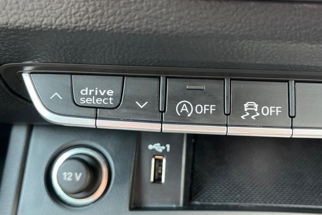 AUDI Q5 Photo 30