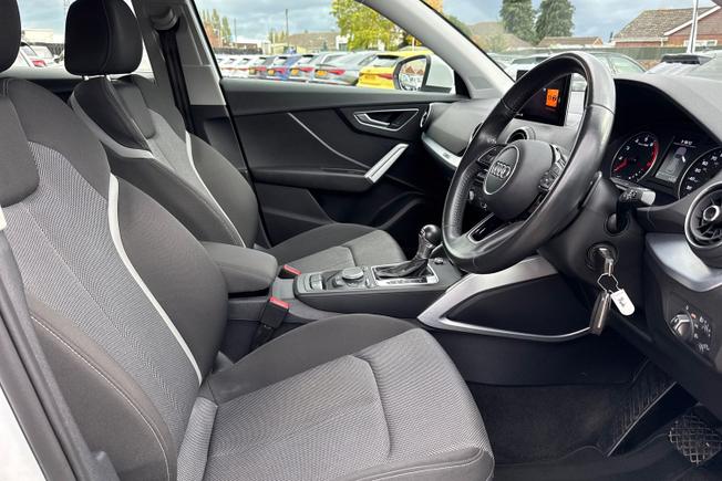 AUDI Q2 Photo 44