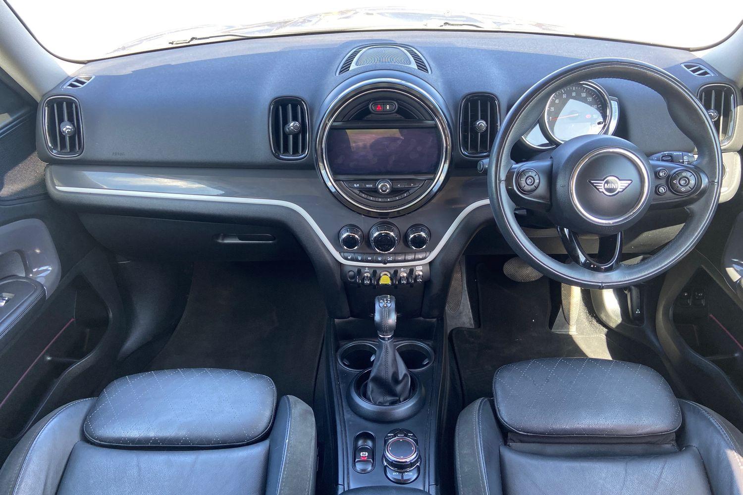 MINI COUNTRYMAN Photo 9