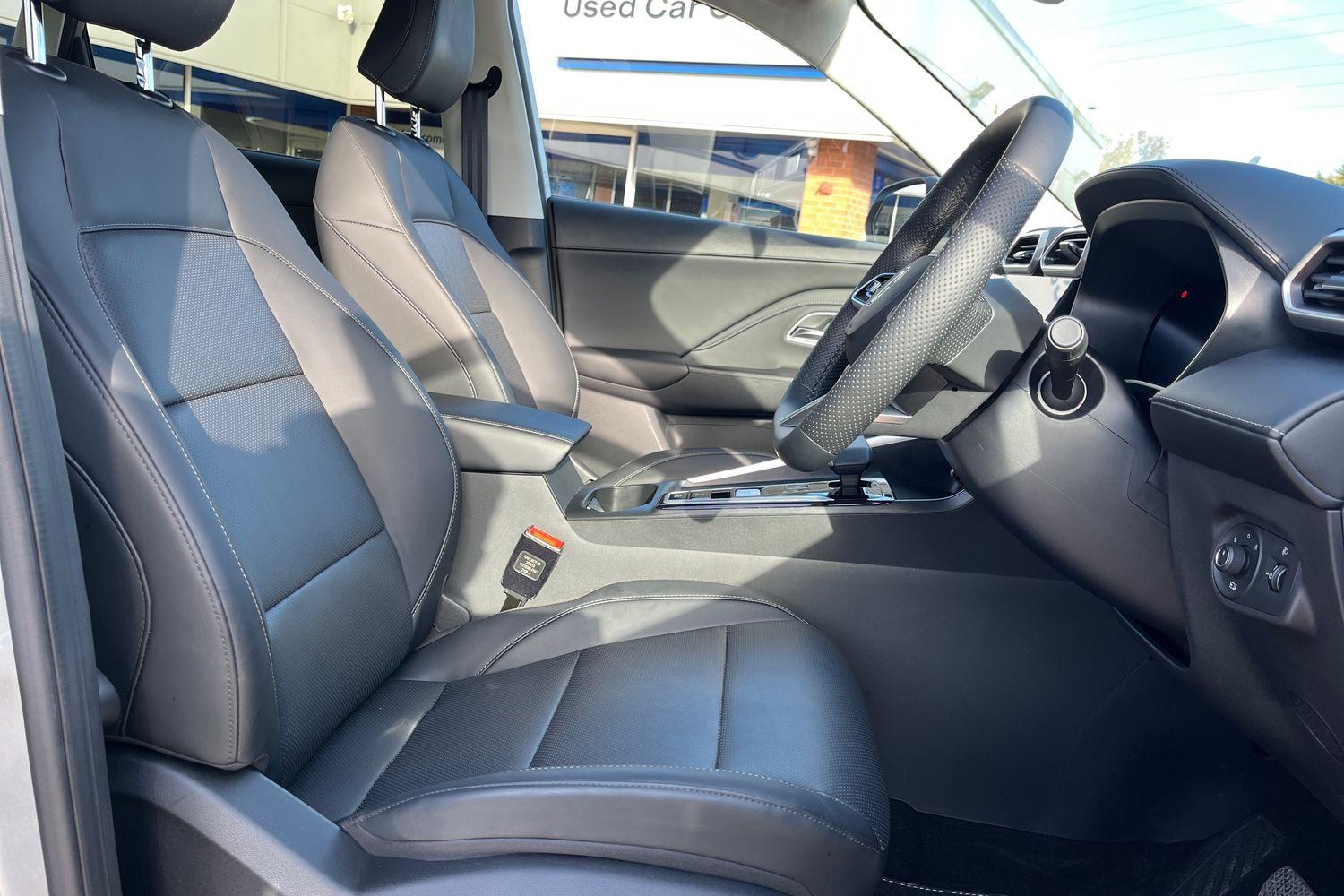 MG Motor UK ZS Photo 16