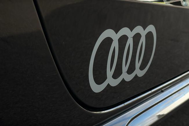 AUDI A4 Photo 41
