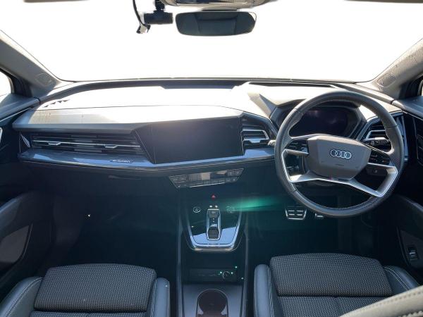 Audi Q4 e-tron Photo autoimg-a78bf25ea81ca7b80e5869af1d632bad752d971d.jpg