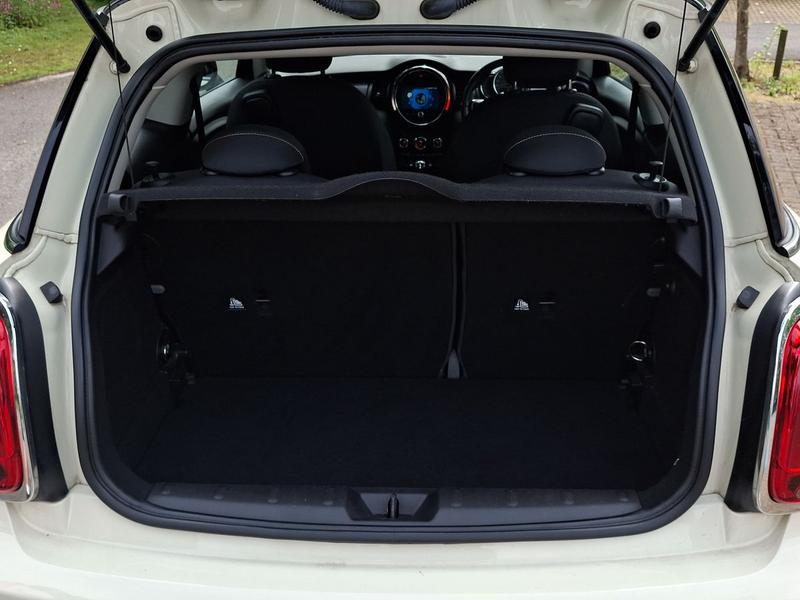 Used MINI Hatch SC18FSK 18