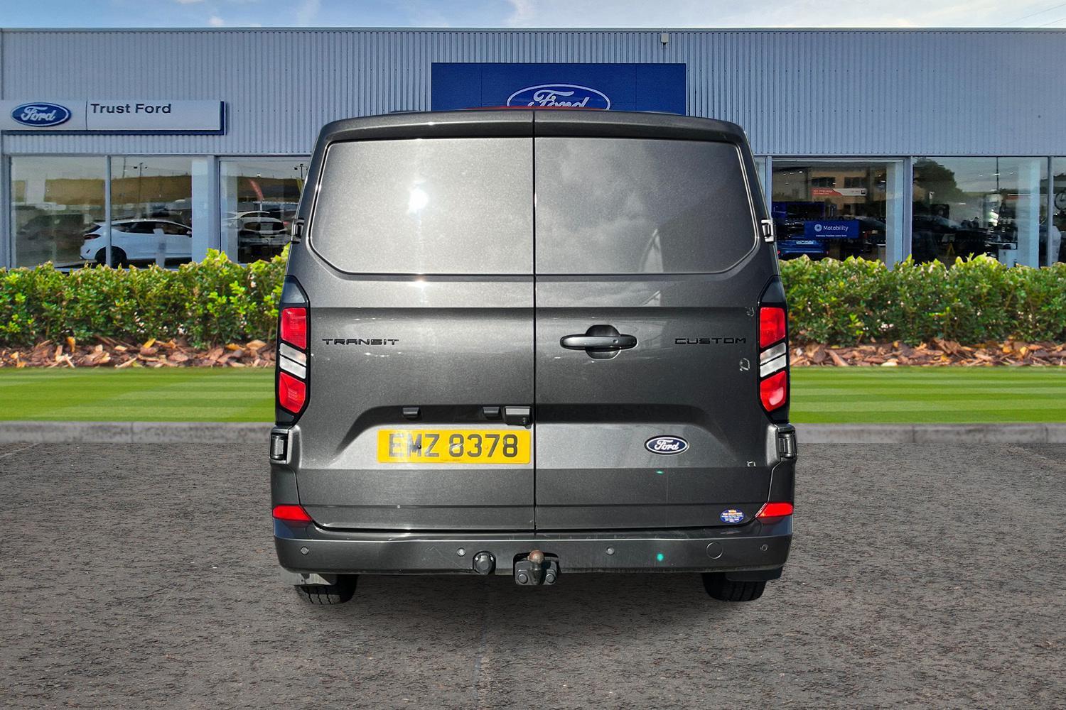 Ford Transit Custom Photo 12