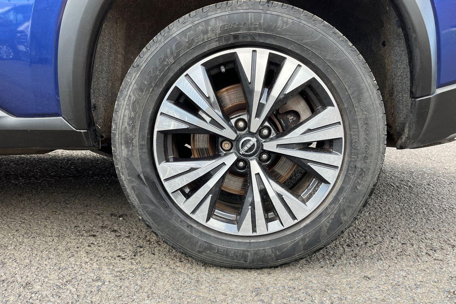 Nissan X-TRAIL Photo 7