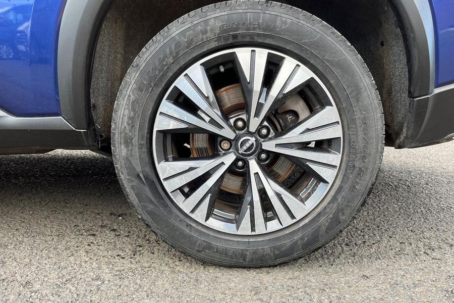 Nissan X-TRAIL Photo autoimg-a79f9239a7c5e96fbb7390ed3531a29964461088.jpg