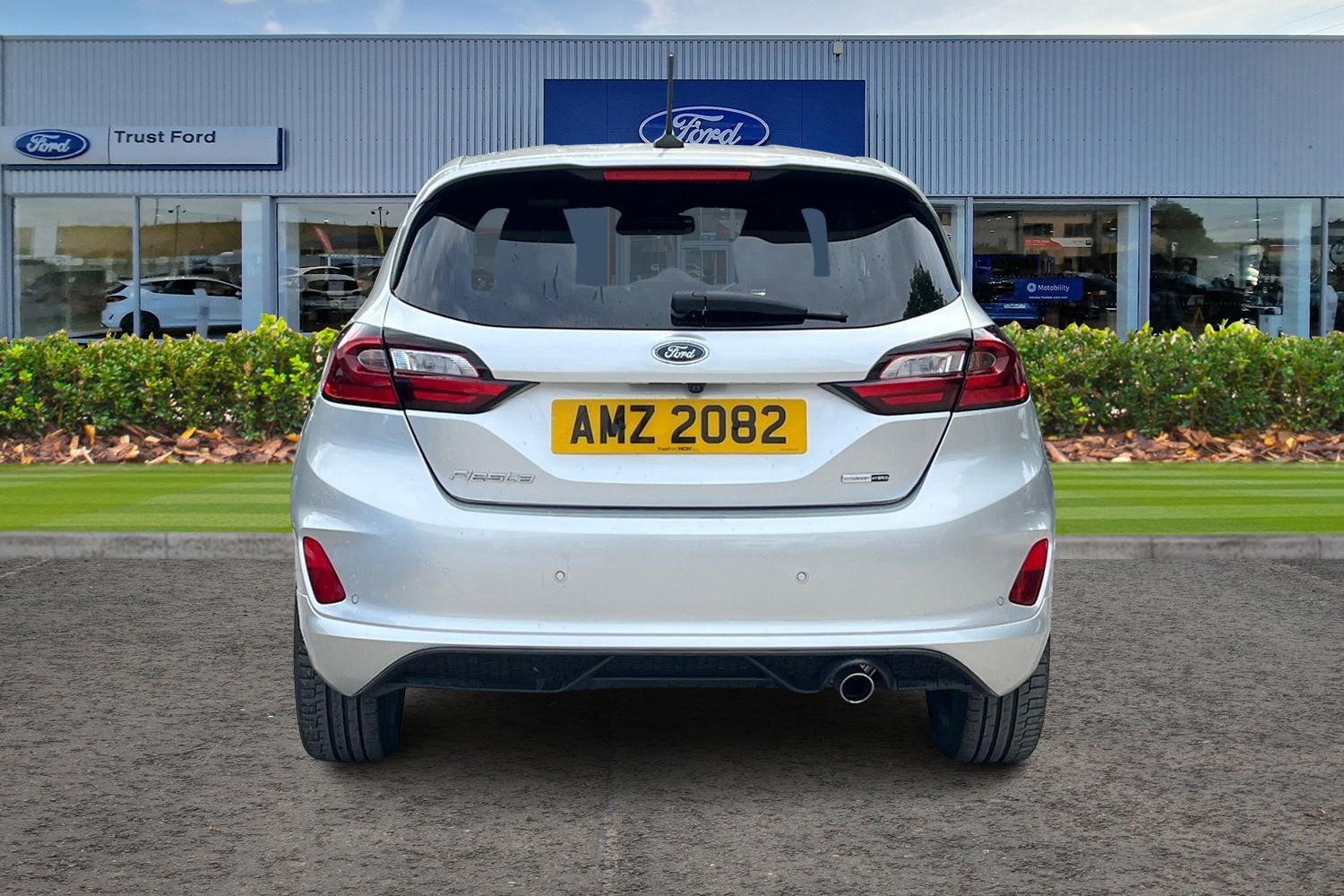 Ford FIESTA Photo 6