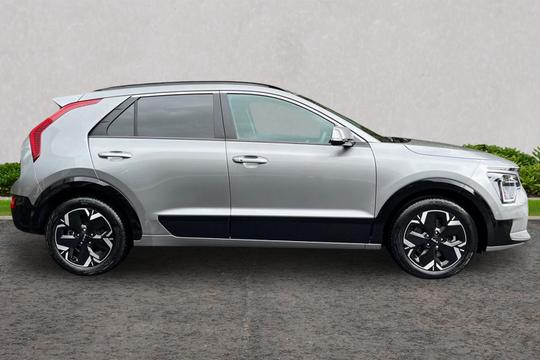 Kia Niro Photo autoimg-a7a6f49b2e6c1584935560b79ec02e4813cd3f16.jpg