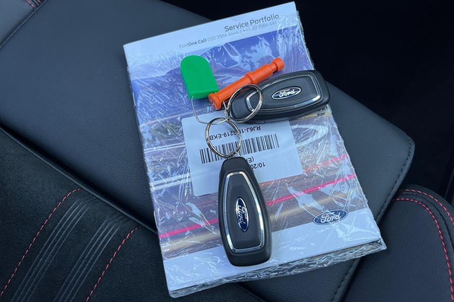 Ford Kuga Photo autoimg-a7a87452e99804606a5e7241b6a05bead47ce519.jpg