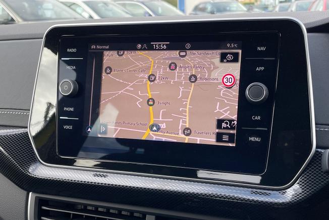 VOLKSWAGEN T-Cross Photo 14