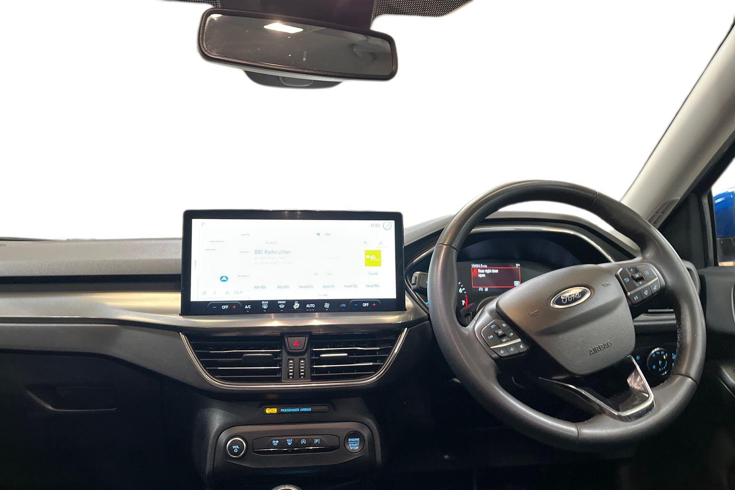Ford FOCUS Photo 9
