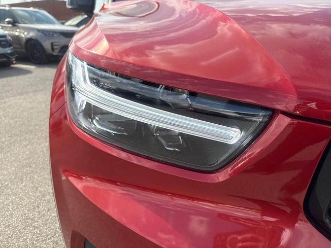VOLVO Xc40 Photo 19