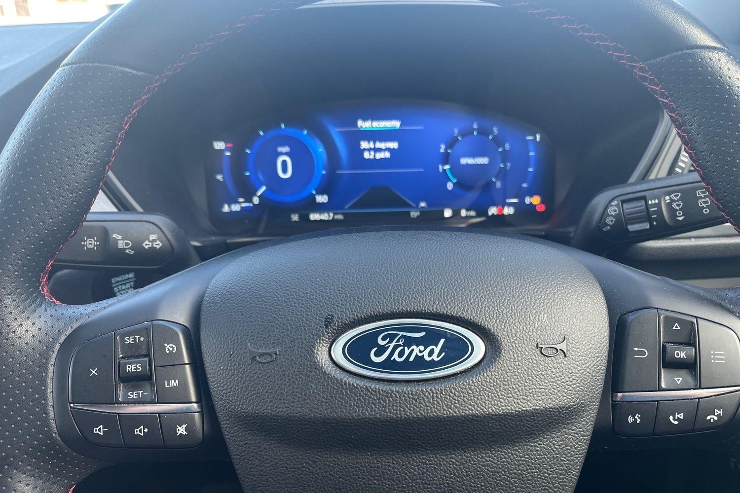 Ford KUGA Photo 11