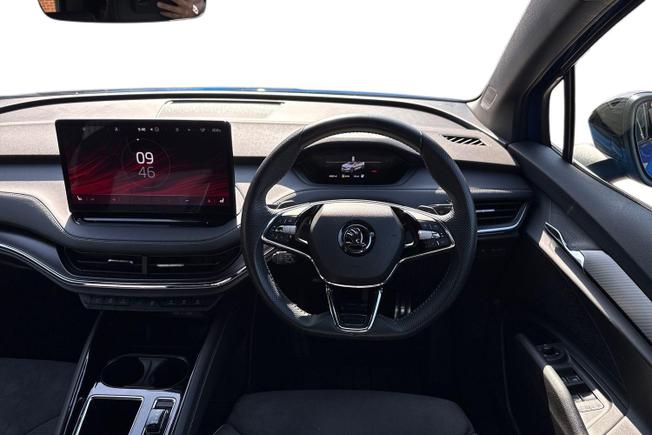 ŠKODA Enyaq Photo 11