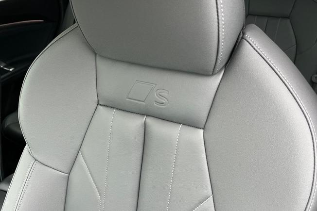 AUDI Q5 Photo 32