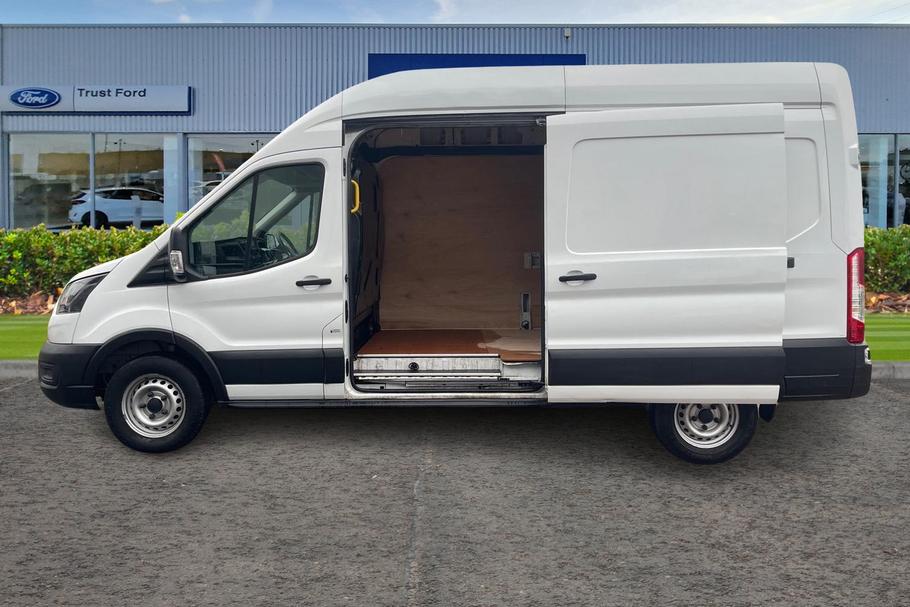 Used Ford TRANSIT 5