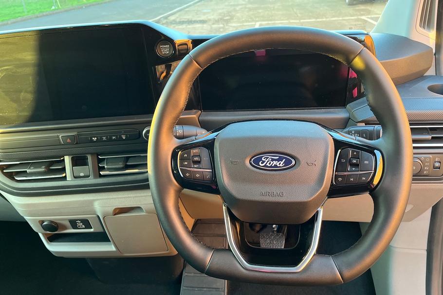 Used Ford TRANSIT CUSTOM 32