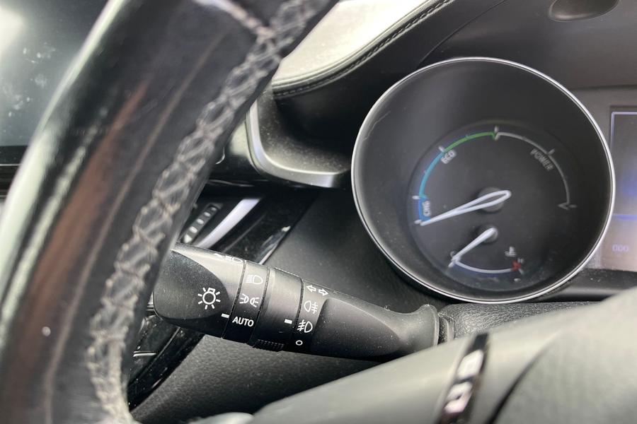 Toyota C-HR Photo autoimg-a7b7ab390a051676a5514b94e8b7c2f762b8e224.jpg