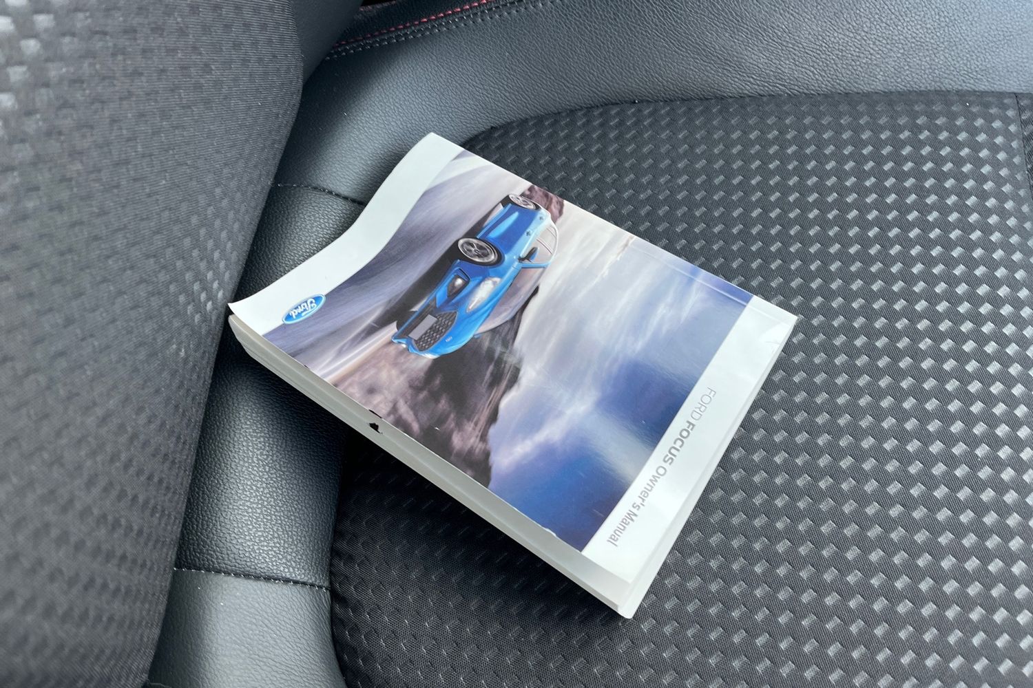 Ford Focus Photo 21