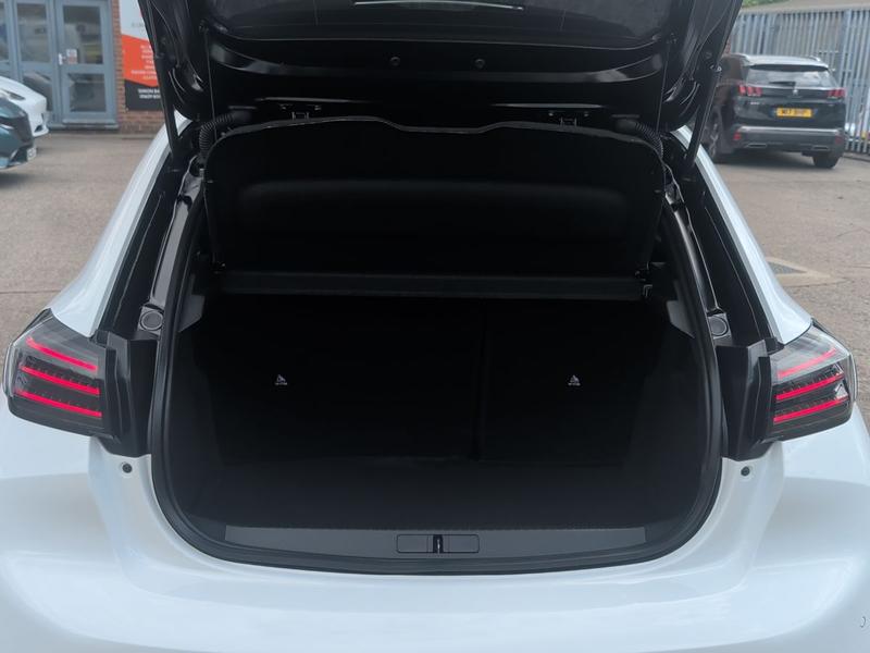 Used Peugeot 208 NX25UZM 18