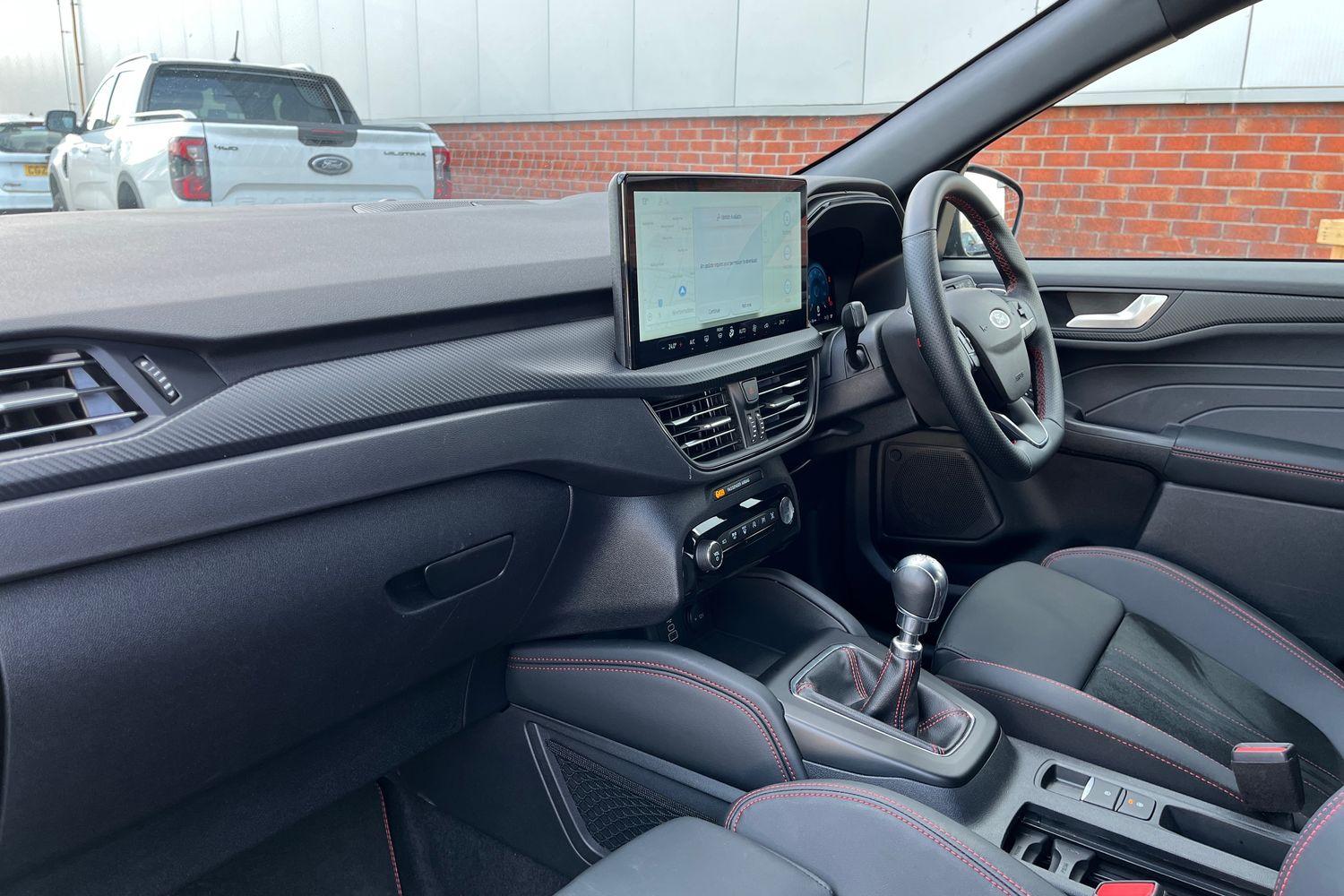 Ford Kuga Photo 17
