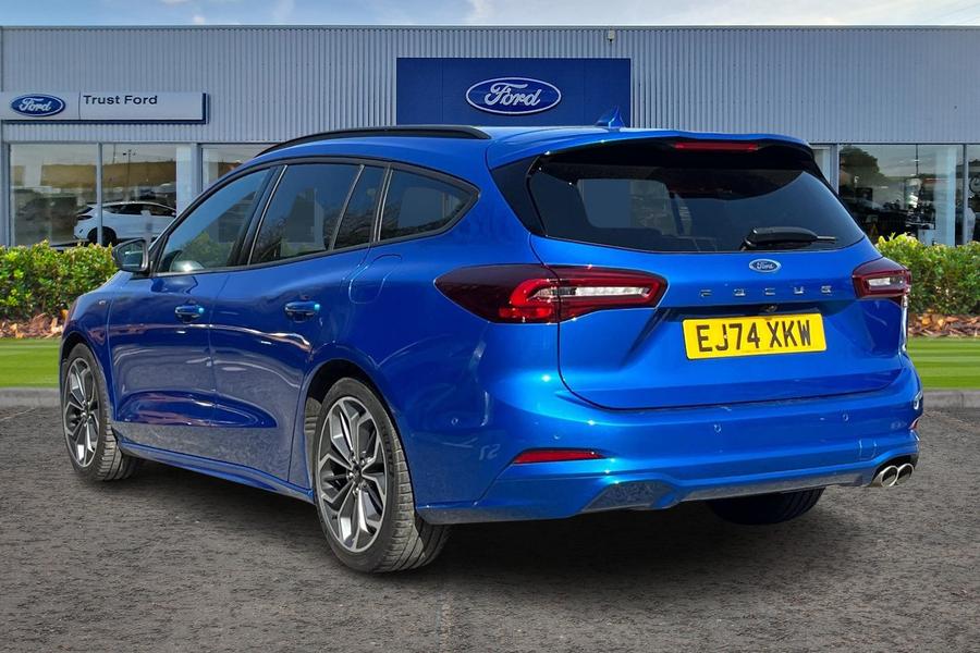 Ford Focus Photo autoimg-a7bfa46e63274d8829dd8000f7652dc9cda40f39.jpg