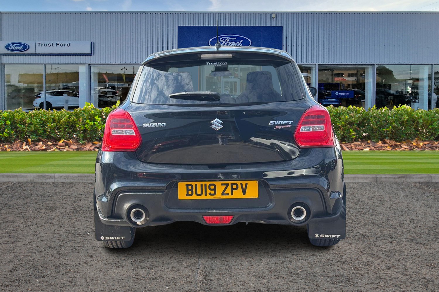 Suzuki SWIFT Photo 6