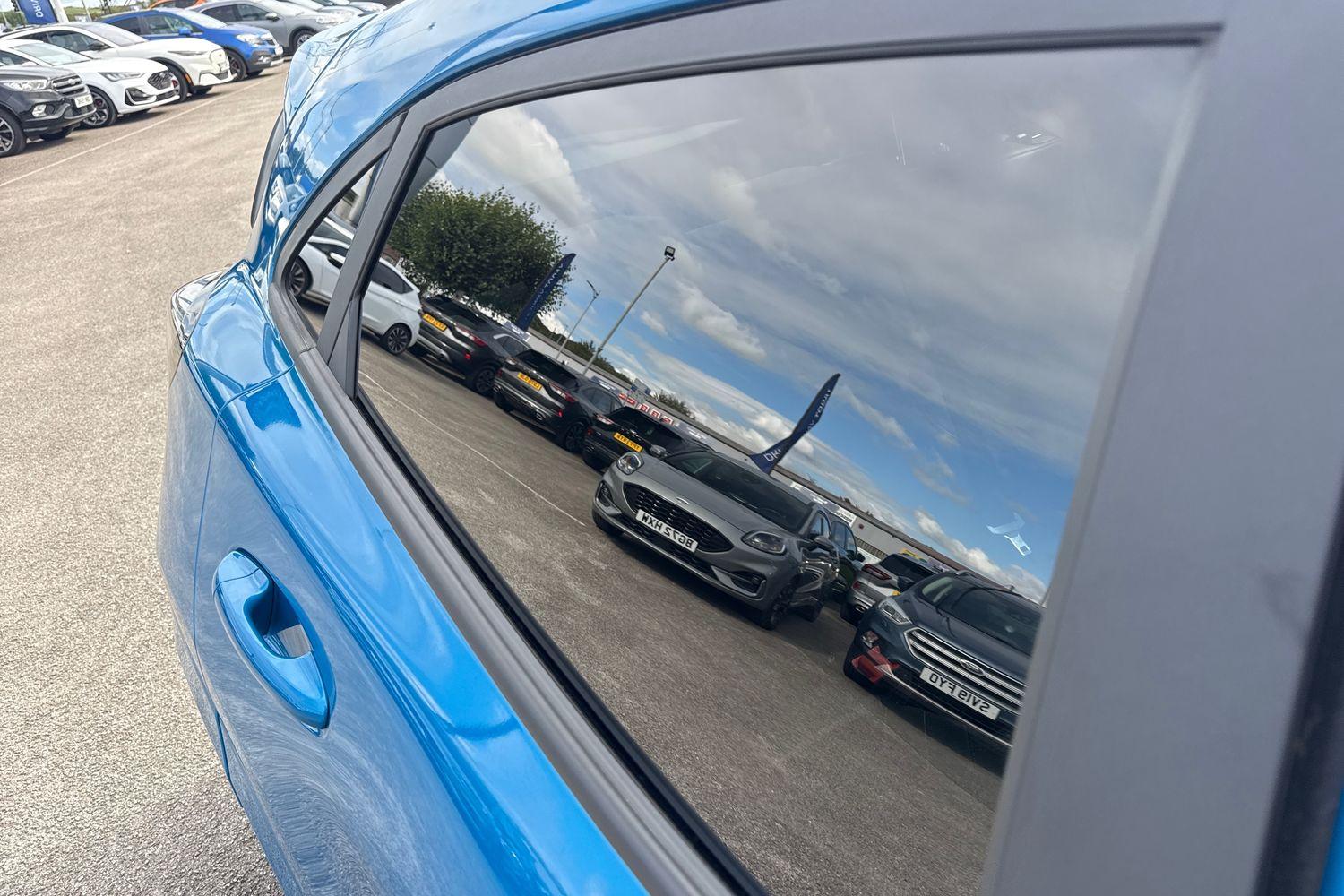 Ford PUMA Photo 31