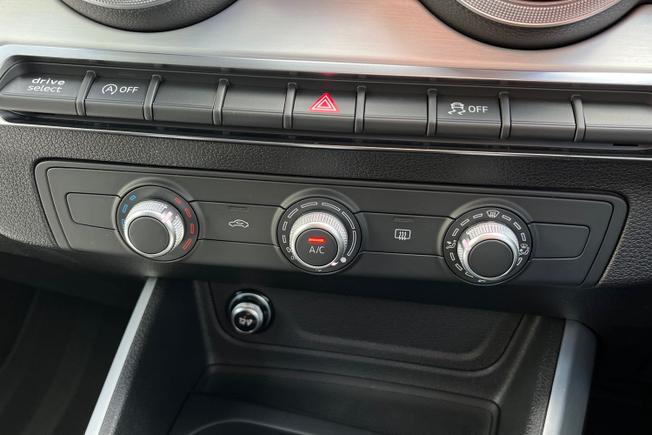 AUDI Q2 Photo 28