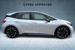 CUPRA Born Photo 4