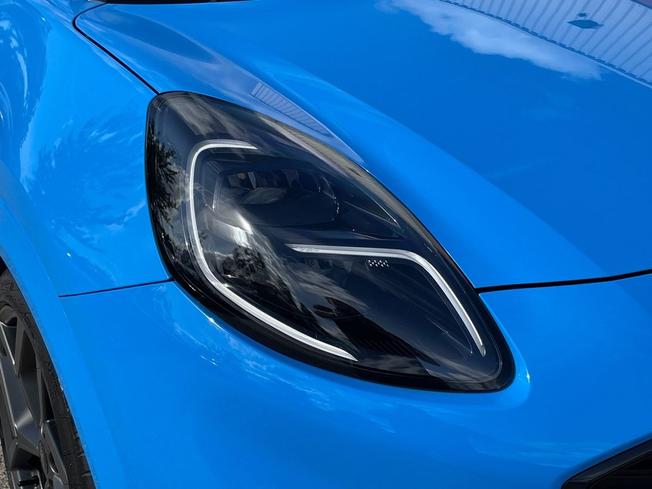 FORD Puma Photo 19