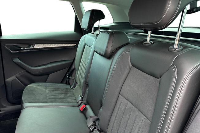 ŠKODA Karoq Photo 9